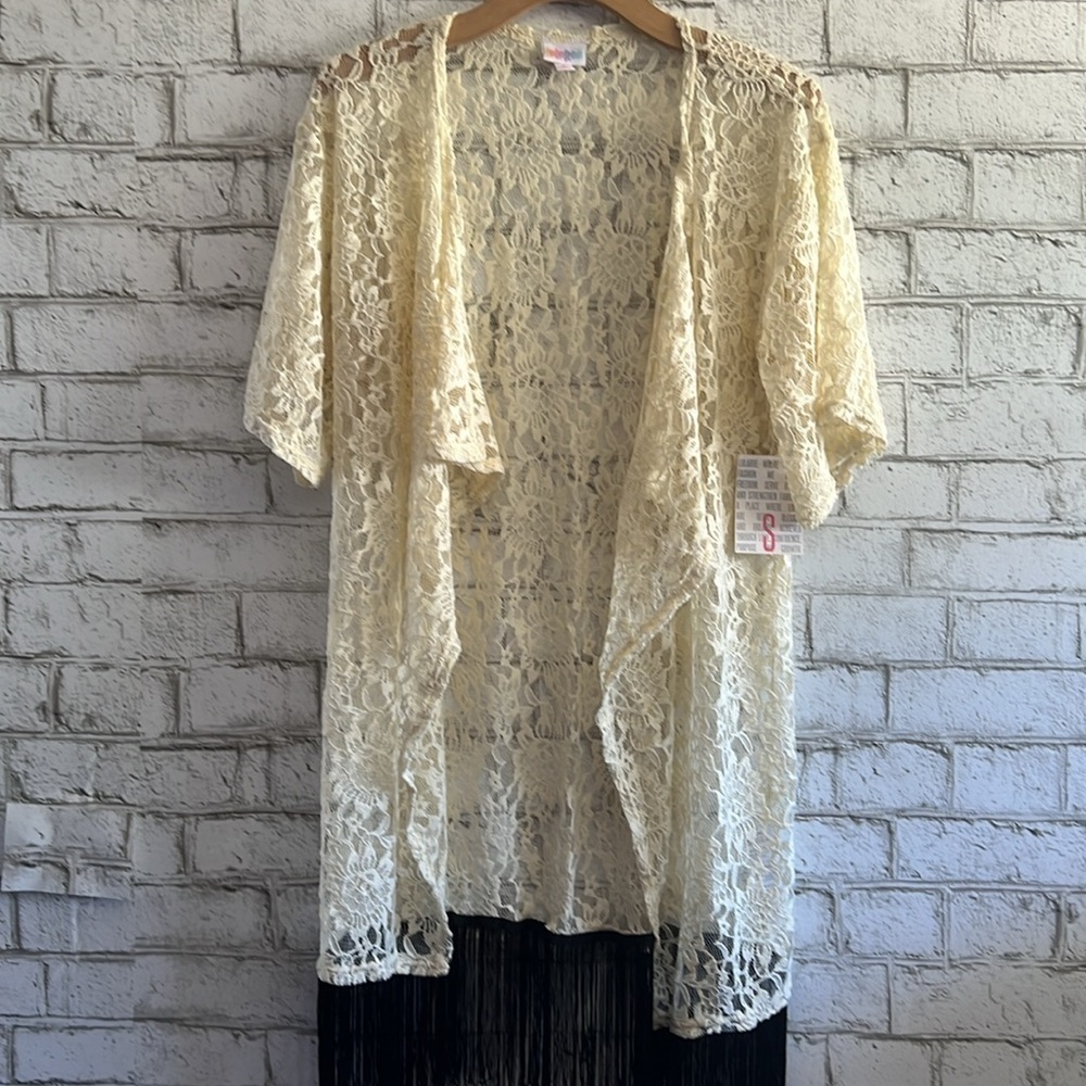 NEW! Monroe Lace Cover Up size Small LuLaRoe Kimono Oversized Fringe
